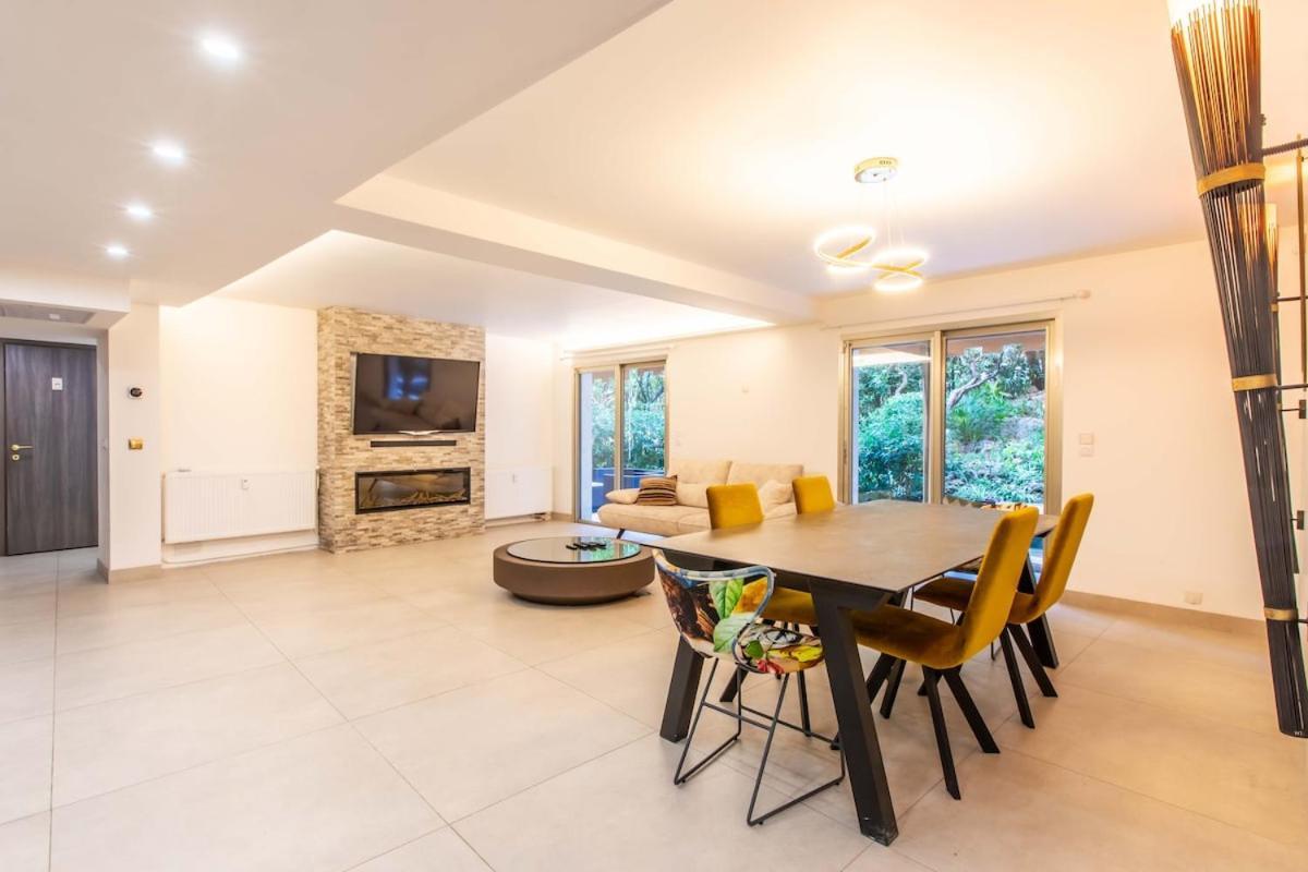 Apartamento En Bord De Avec Piscine - *