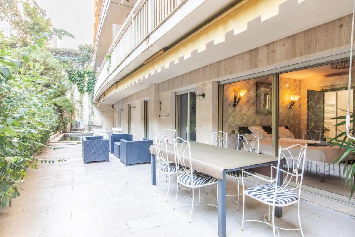 Appartement En Bord De Avec Piscine - Cannes